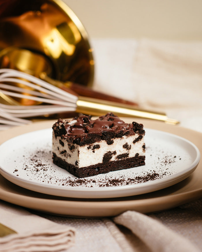 Oreo Cheesecake Bars