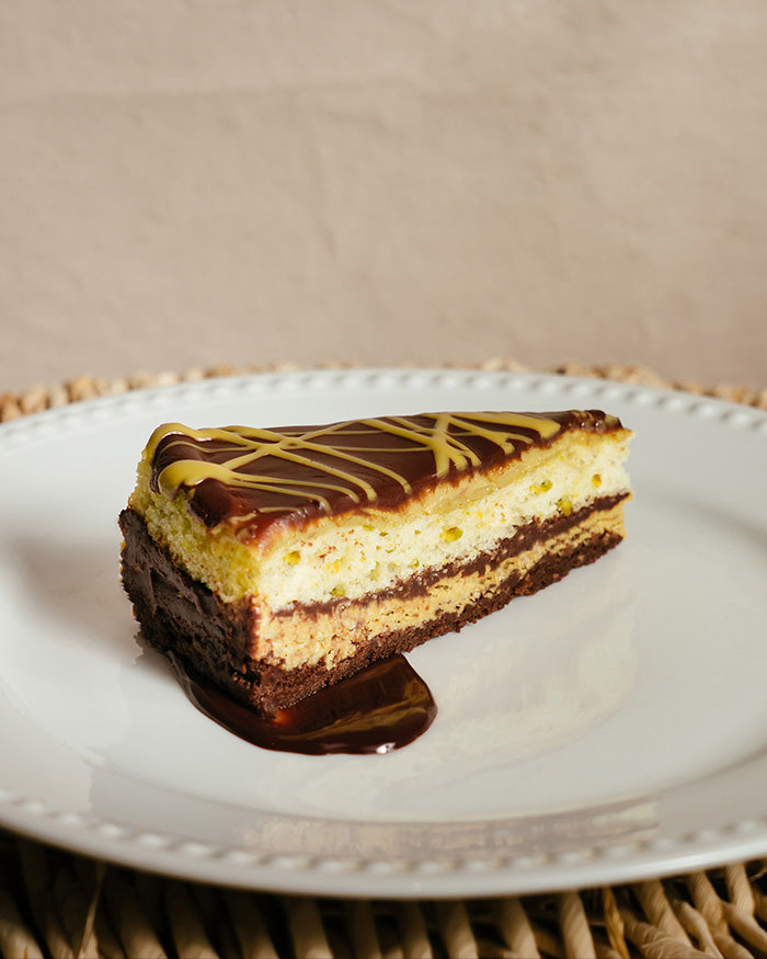 Dubai Chocolate Pistachio Cake